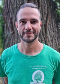 florian-mazur-meisterbaum florian-mazur-meisterbaum